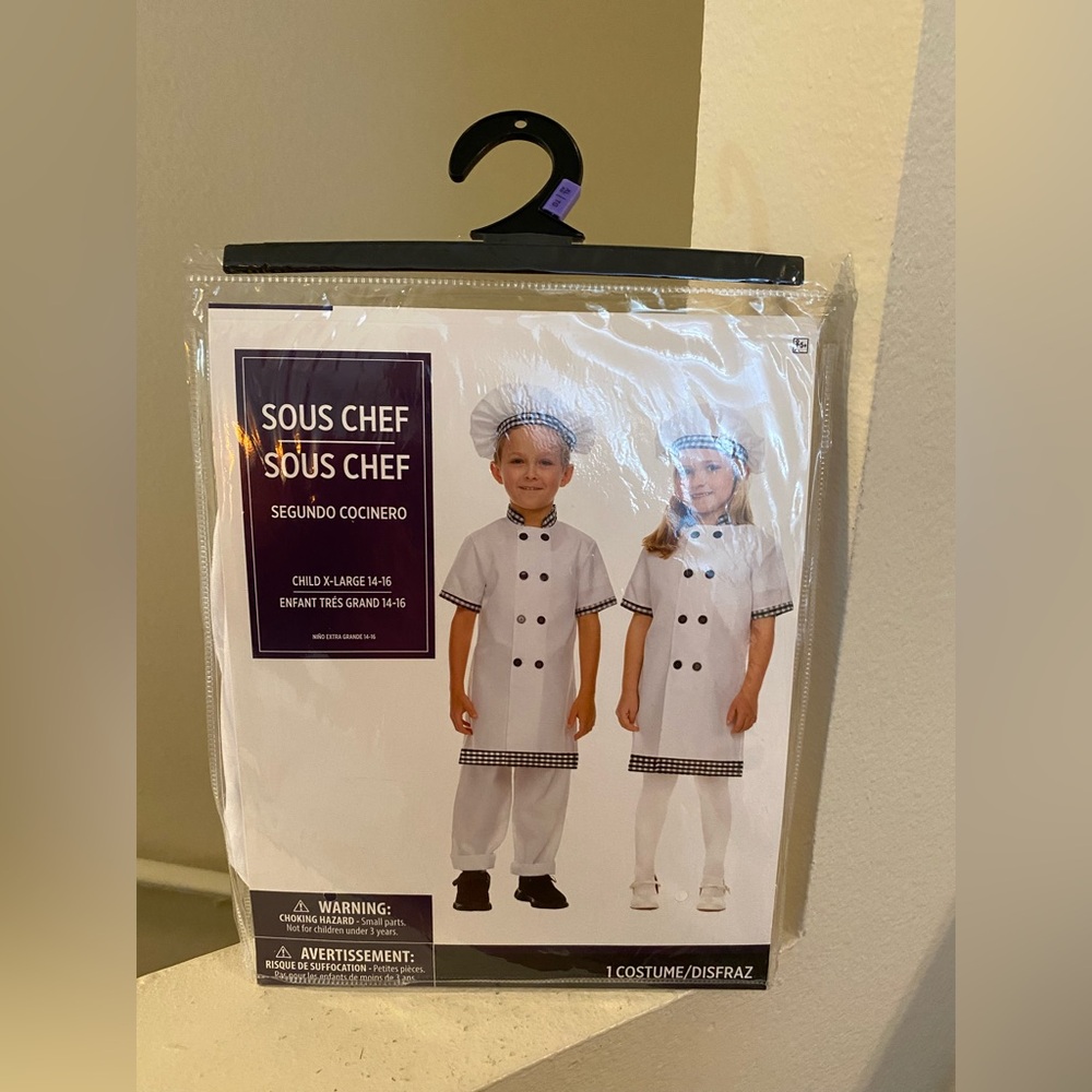 Papillon Sous Chef Costume for Kids. XL. 14-16. Unisex. New. Halloween.